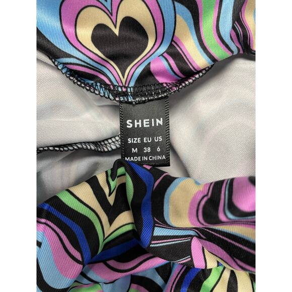 Shein reflective allover print flare leg pants & flutter sleeve crop top medium - Picture 10 of 12